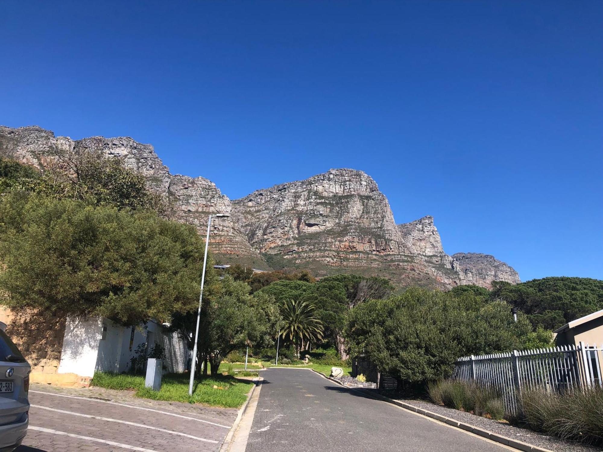 Camps Bay Blue Self-Catering Studios Kapstadt Exterior foto
