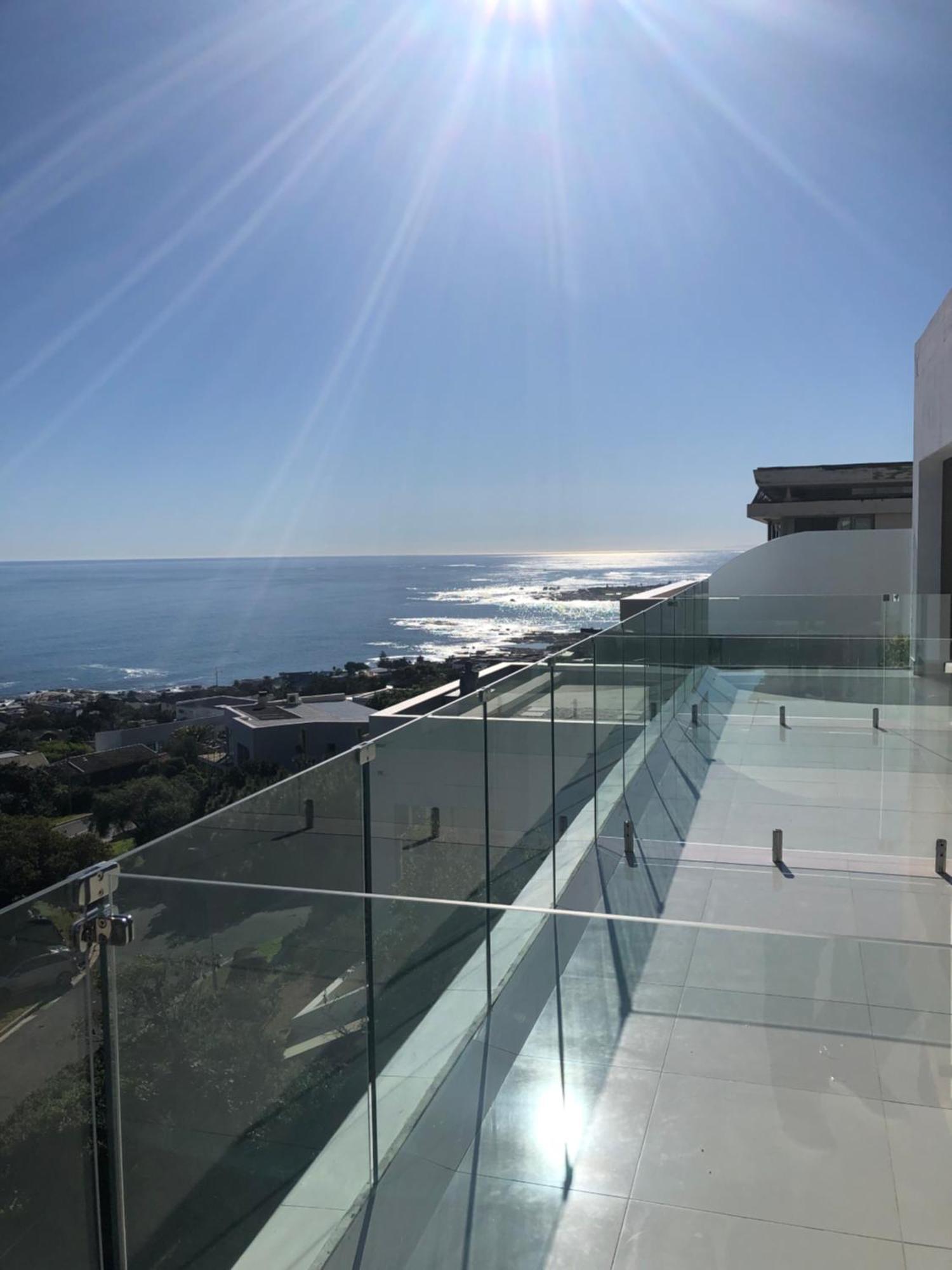 Camps Bay Blue Self-Catering Studios Kapstadt Exterior foto